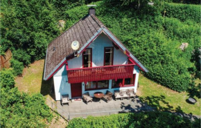  Three-Bedroom Holiday home Kirchheim with a Fireplace 01  Reimboldshausen